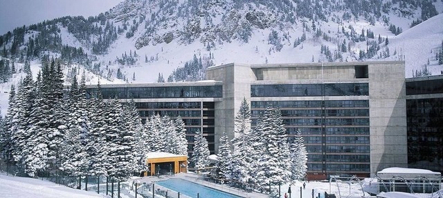 Snowbird Cliff Club Ski In/Out 2 Bdrm Condo 2/14/26-2/21/26 in Sandy
