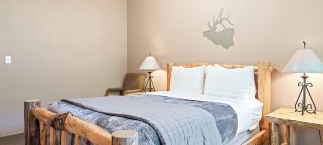SouthFork Lodge in Lowman