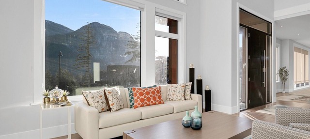 Spacious, comfortable family home situated in a serene location. Stunning views! in Squamish