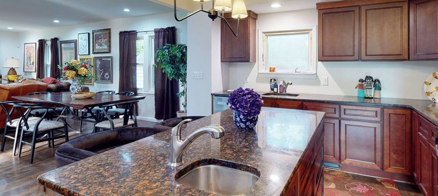 Spacious Family Friendly Grosse Pointe Woods Beauty in Grosse Pointe Woods