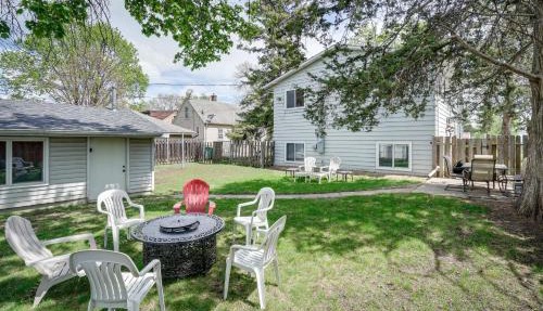 Spacious Minneapolis Home Rental: 8 Mi to Downtown in Minneapolis