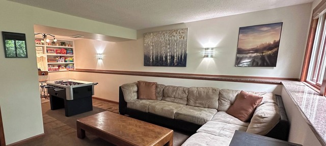 Split-Level Simplicity in Shakopee - a simple home away from home. in Shakopee