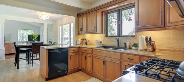 Stunning Au Gres Retreat w/Grill < 1 Mi to Marina in Au Gres