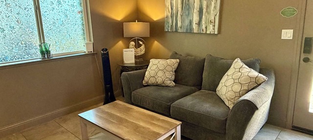 Suite #1 Full Private Apartment - Newly Renovated in Clovis