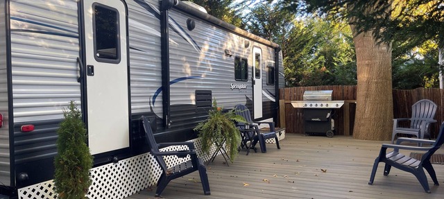 Tiny Home Tranquil Oasis in Bear