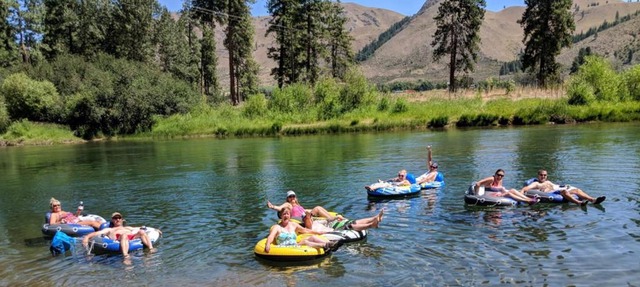Twisp River Suites in Twisp