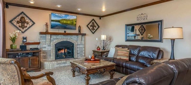 Wasatch Retreat * Hot Tub * Billiards * Huge Deck in Draper