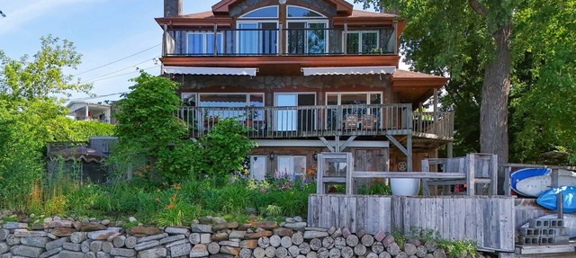 Waterfront lakefront apartment 300742 in Pincourt