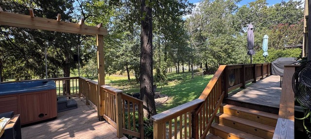 Waterfront Studio with Hot Tub & Fire Pit Sleeps 4 in Eufaula