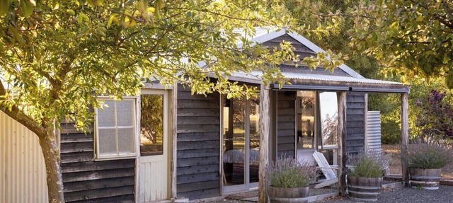 WOOLSHED STUDIO, SPRINGHILL in Spring Hill