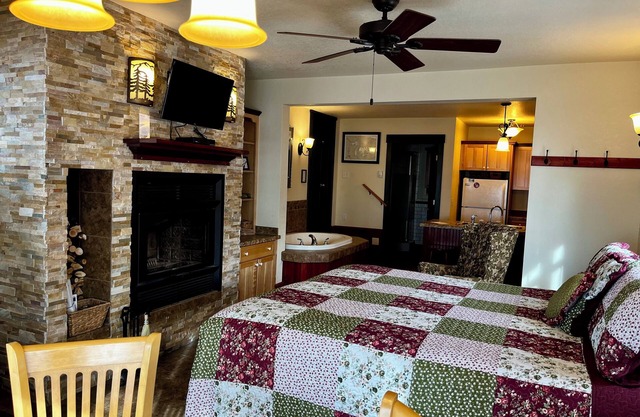 The Inn At Croftville Road Cottages Shore Of Superior 