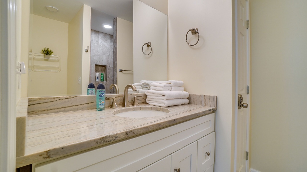 Photo of Bathroom in Lakewood