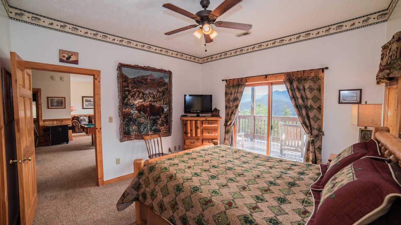 Photo of Bedroom in Sevierville