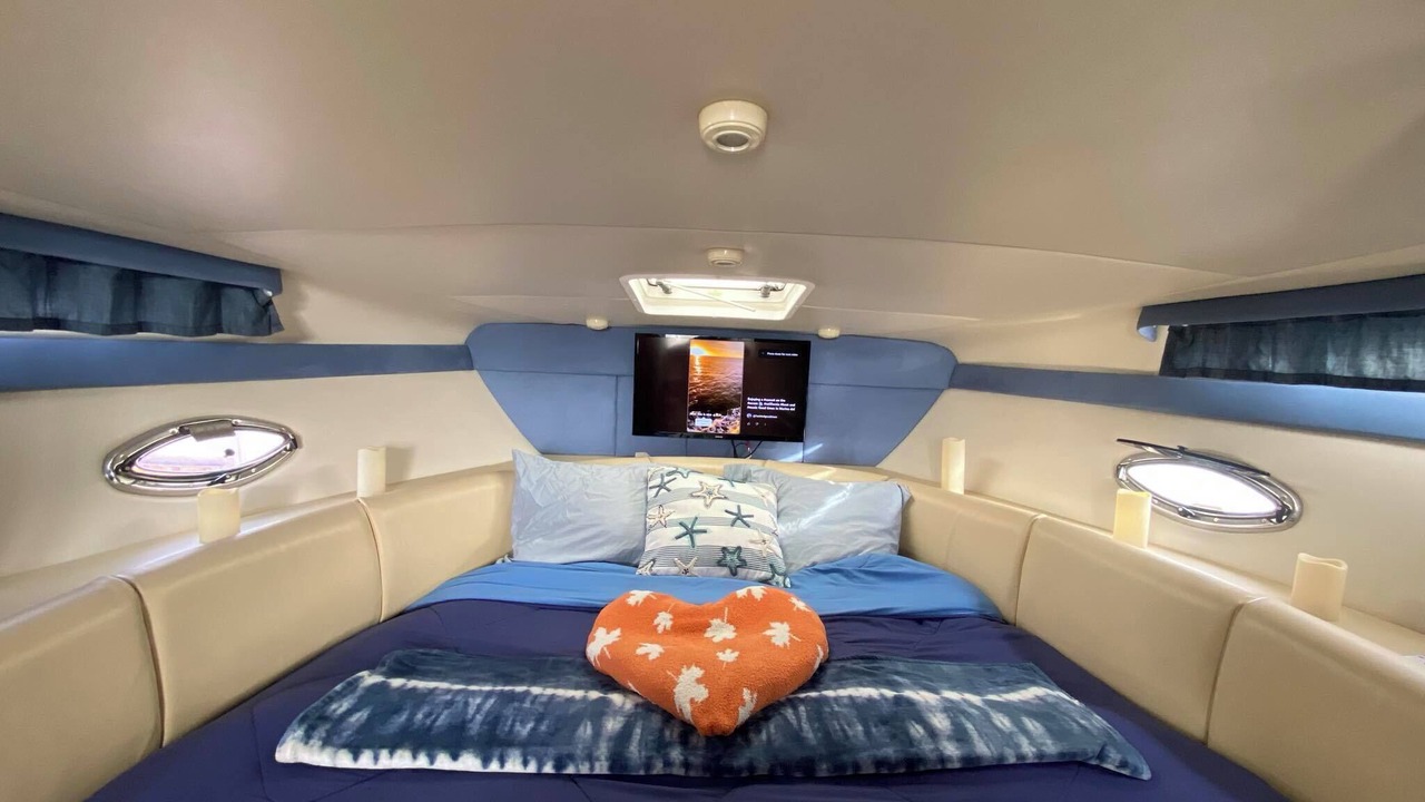 Photo of Bedroom in Marina Peninsula