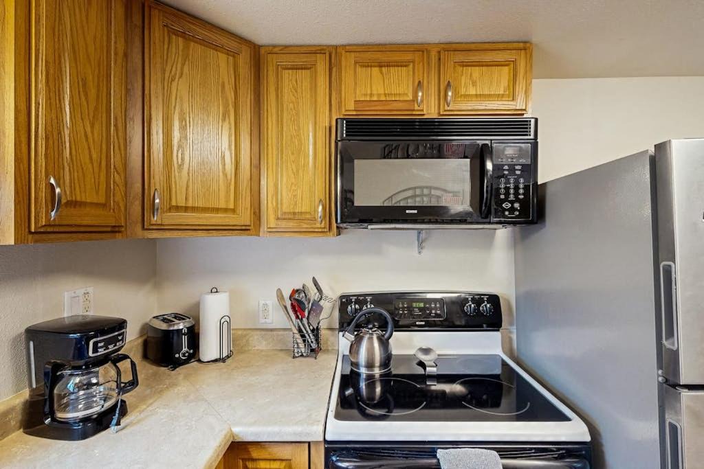 Photo of Kitchen in Winchester Bay