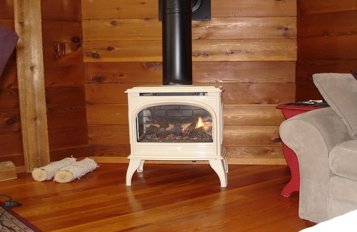 Index Cabin | Beautiful Riverfront Getaway in the Cascade Mountains