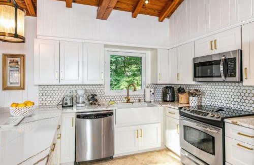 Flat Rock House | Jordan Cottage