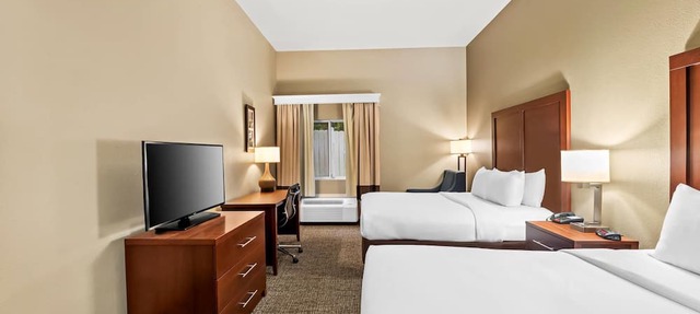 Comfort Inn & Suites Tuscumbia - Muscle Shoals in Tuscumbia