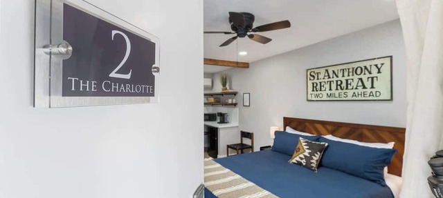 Charlotte Sequoia Motel RM2 Ac, Pool, 10Min to SNP in Three Rivers