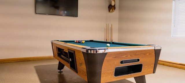 Loess Hills Lodge - Room 3 in Mound City