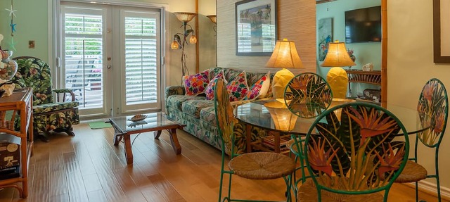 MAJESTIC PARADISE @ Truman Annex - Heart of Old Town, Key West in Key West