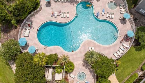 Unique stay 6 min from Universal Free parking in Orlando